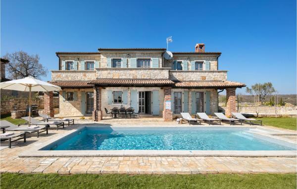 Villa Sempre, Reserva ahora  Hoteles en Istria central con piscina, Piscina