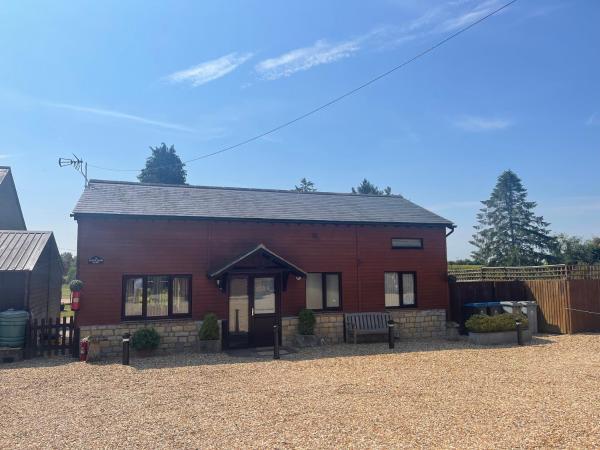 Kenns Farm - 2 Beautiful Barns, Reserva ahora  Carterton Inglaterra