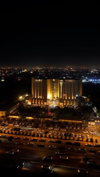 Khawarnaq Palace Hotel