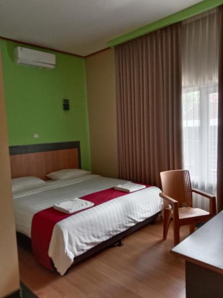 The New Orlinds Guest House, Reserva ahora Hostal o pensión Wonosari Provincia de Yogyakarta