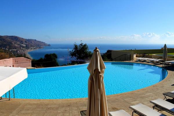 Taormina Lux & Elite Apartments - Taormina Holidays, Buchen Sie Ferienwohnung Hotels mit Pool in Sizilien, Schwimmbad