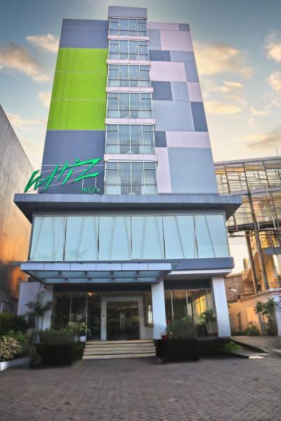 Whiz Hotel Cikini Jakarta