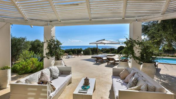 VILLA PAJARE FRANCESI 8&2, Emma Villas, Book  Hotels in Castrignano del Capo with a Pool, Swimming Pool