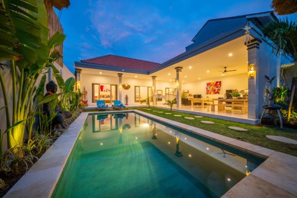 Luxury Villa Summerlin, Prenota  Canggu Badung