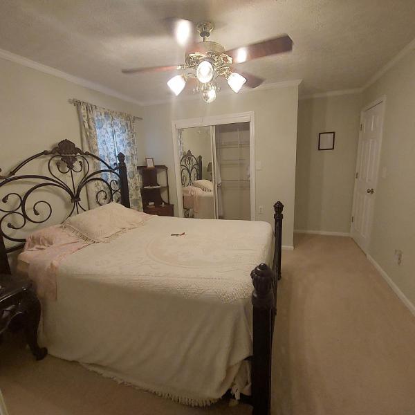 serenity hill, Prenota  Brownsville Kentucky