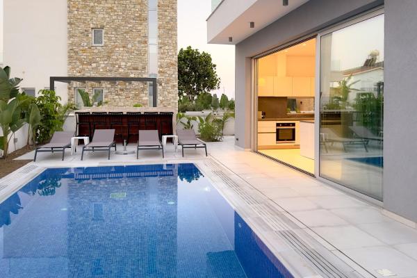 City Napa Villas 8, Buchen Sie Hotel Agia Napa Famagusta