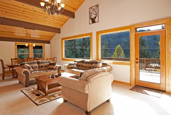 Valley View at Palisades -4 BR w Mountain Views, Pet-Friendly, and Close to Village, Buchen Sie  SPA-Hotels in Squaw Valley, SPA