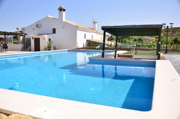 Cortijo los Santeros, Buchen Sie  Hotels mit Pool in Granada, Schwimmbad