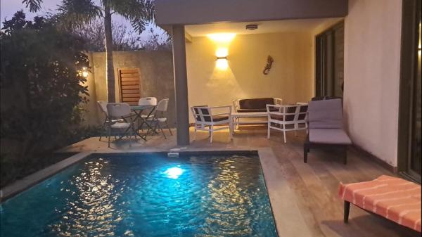 Villa privée moderne Grand Baie 8 places 4chambres, Prenota  Grand Baie Mauritius Costa Nord