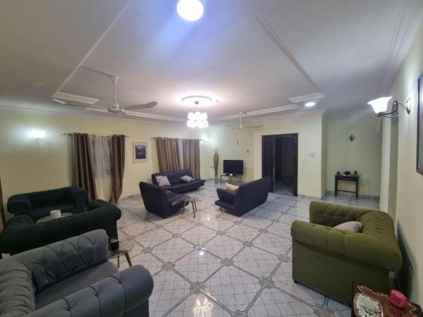 Bs Classic and Cozy Apartments, Réserver Appartement Cape Coast Ghana