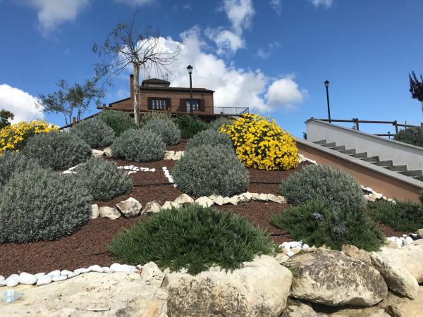 Love Nests by The Bell Tower Lodge, Buchen Sie  Palidoro Latium