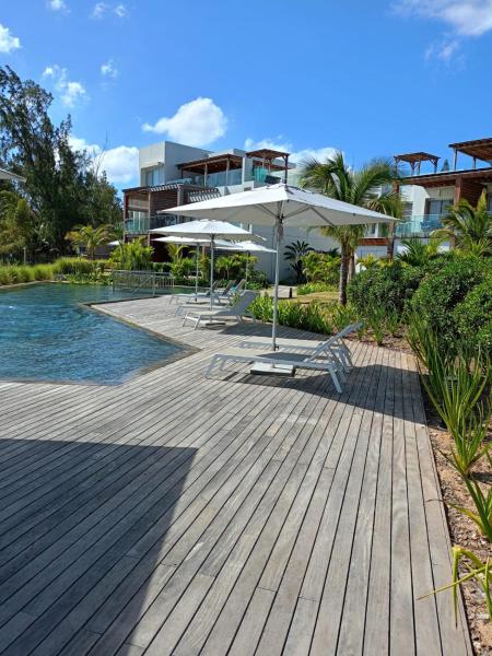AH-10 - Luxury 3 BR Beach Apartment in typical island village by Althea, Prenota Appartamento Pointe-aux-Piments Mauritius Costa Nord
