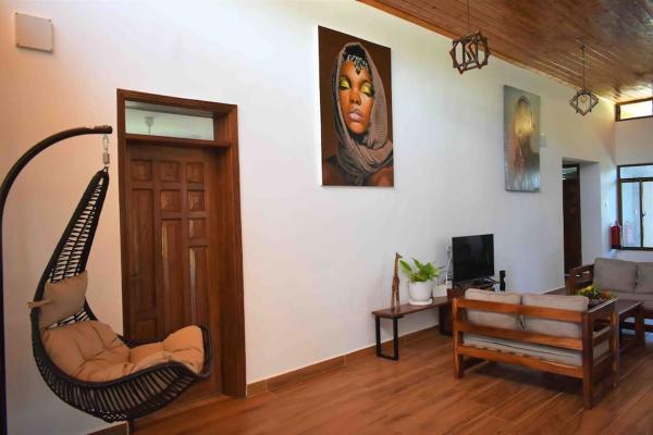 Backdoor Villa, Reserva ahora  Hoteles con spa en Coast Region, SPA