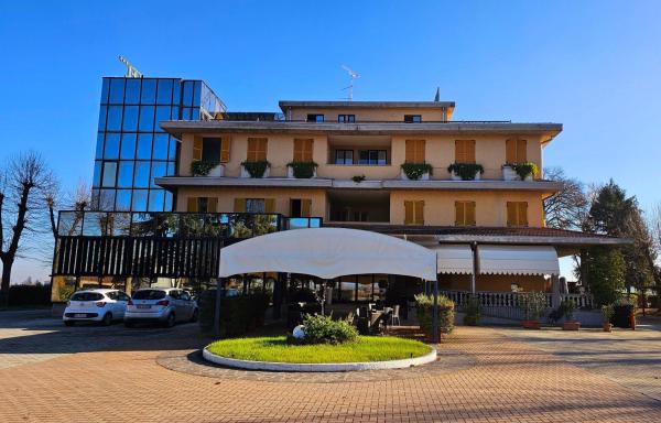 HOTEL AI TIGLI, Reserva ahora  Langhirano Emilia-Romaña