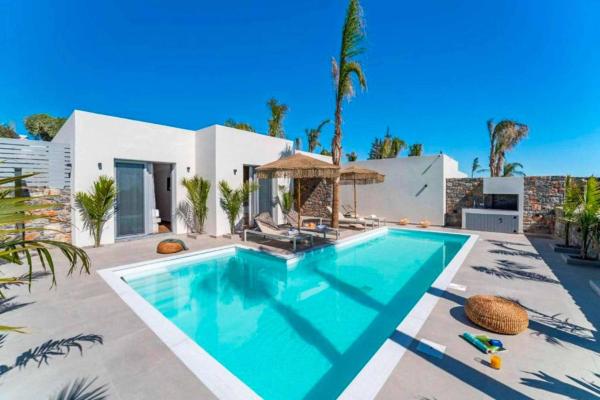 Villa Iviskus, Reserva ahora Villa Hoteles en Rodas con piscina, Piscina