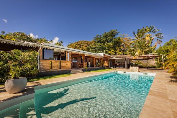 Villa Ô Pieds Nus 180m2 4 chambres piscine jardin tropical parking privé, Prenota  Saint-Leu Saint-Paul
