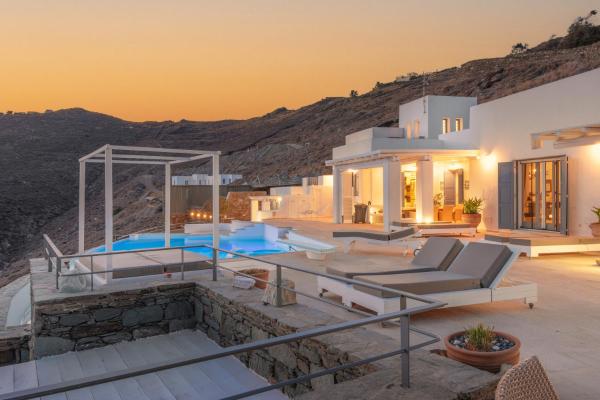 Blueros Luxury Villa, Prenota  Megas Yialos-Nites Syros