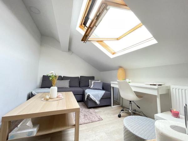 appartement entier sur Reims - 4 Voyageurs, Reserva ahora  Hoteles en Aquitania con aparcamiento, Aparcamiento