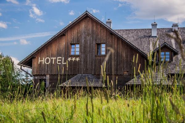 Karczma Regionalna Hotel GOŚCINNA CHATA, Réserver Auberge Motels à Petite-Pologne, Motel
