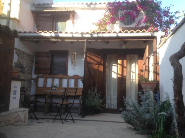 Guesthouse Gonia, Prenota Casa vacanze Hotel a Nicosia con parcheggio, Parcheggio