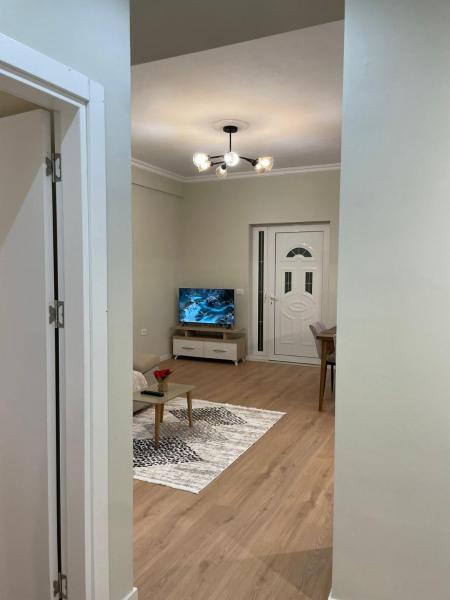 Villa VSV:Second Flat+Parking, Réserver  Bathore Tirana County