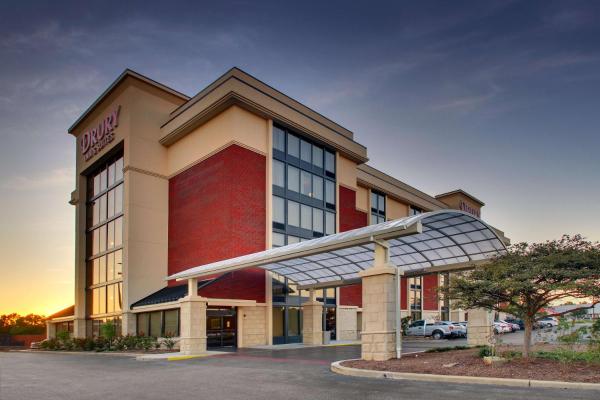 Drury Inn & Suites Evansville East, Prenota Hotel Hotel con piscina a Indiana, Piscina
