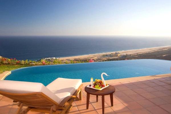 Astonishing 3BR Villa Magic View in Cabo San Lucas, Prenota  Hotel con piscina a Baja California Sur, Piscina