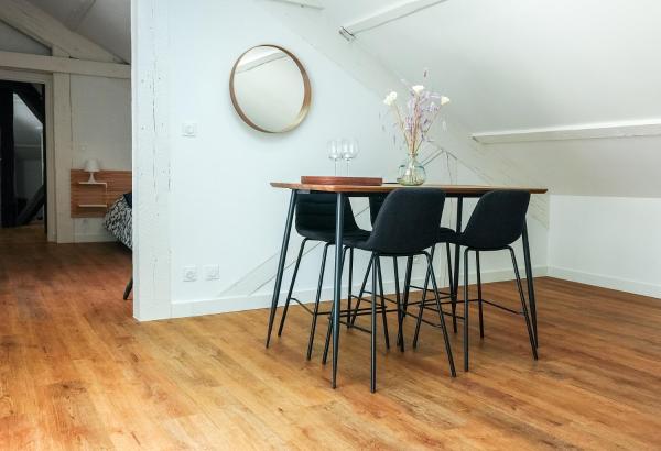 Appartement neuf climatisé tout équipé 2 à 4 couchages, Réserver  Hôtels pas chers à Hérault