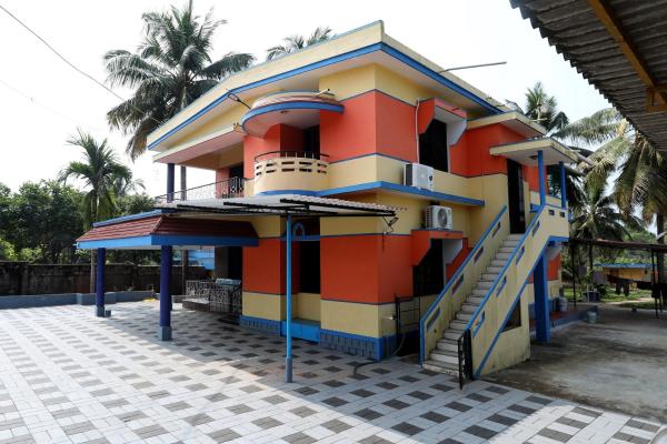 The Penthouse at Roy Mansion - Janthra, Belman, Réserver  Belmannu Karnataka