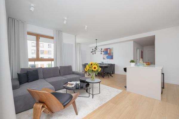 Apartment With Parking by Renters, Réserver Appartement Wola Varsovie, proches Euro Centrum