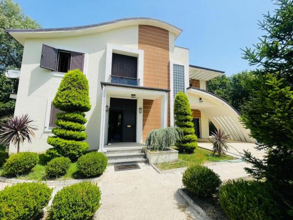 Villa, Buchen Sie  Velipoja Shkoder County