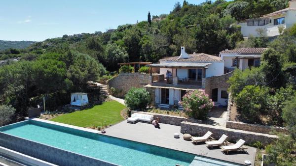 Villa Cavalli, Reserva ahora  Porto Cervo Costa Esmeralda