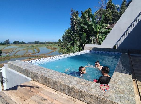 Biroro Ricefield Villa Malino, Prenota  Hotel con piscina a Sulawesi, Piscina