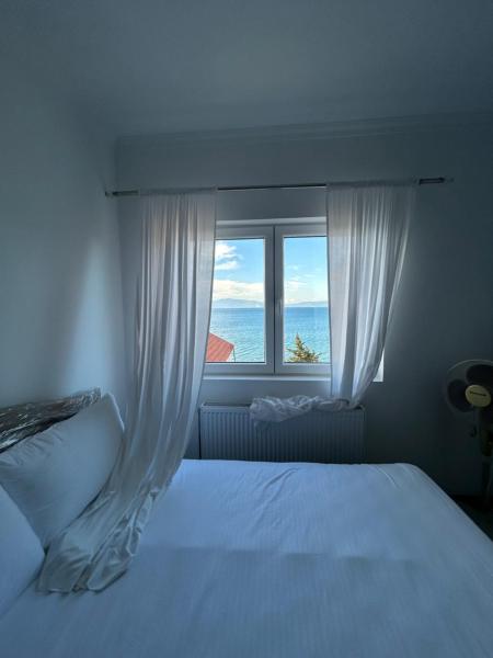 Daniels Homestay, Buchen Sie  Lin Qark Korça