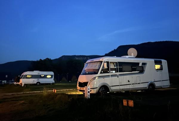 Góry Stołowe Camp -miejsce na kamper, przyczepę lub namiot, Réserver  Hôtels pas chers à Basse-Silésie