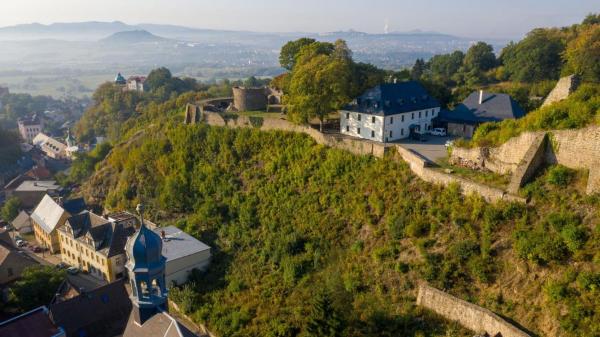 Hrad Krupka, Prenota  Krupka Regione di Ústí nad Labem