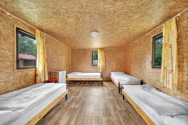 Chatová osada Bílý Kámen, Reserva ahora  Doksy Macha Lake