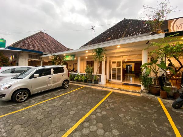 Parikesit Guest House, Buchen Sie  Günstige Hotels in Provinz Yogyakarta