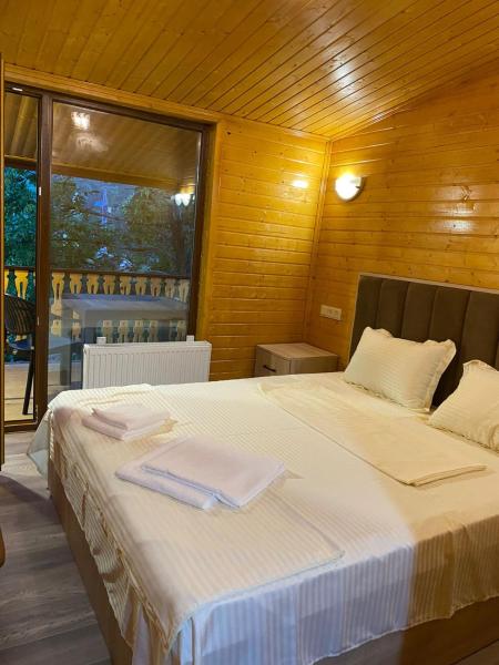 Dililuxe Hotel, Prenota  Hotel economici a Tavush region