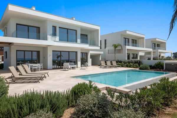 Serenity Waves Villa 6, Prenota  Sophtadhes Larnaca Region