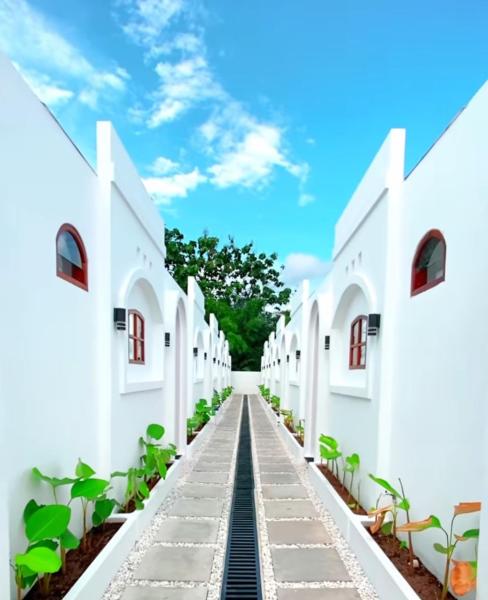 Raja Villa, Buchen Sie  Hotels mit Pool in Provinz Yogyakarta, Schwimmbad