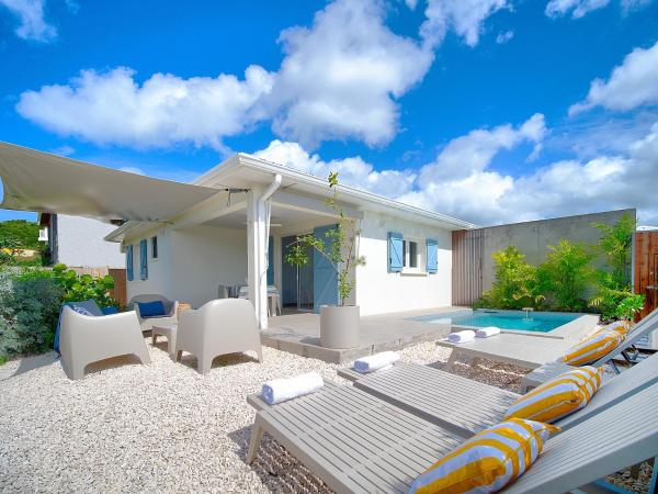 SeaRock & SeaShell Villas, Prenota  Hotel con piscina a Fort-de-France, Piscina