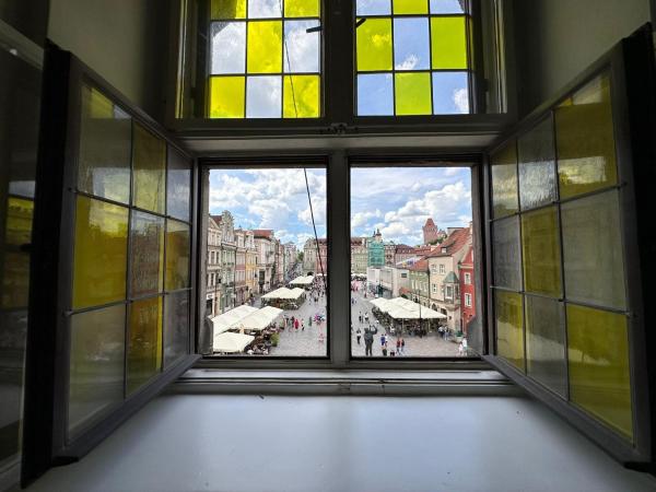 Apolla 12, Buchen Sie  Bezirk Stare Miasto 