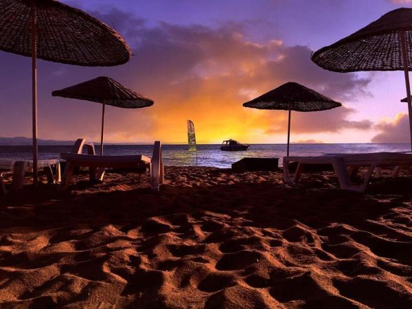 Çiçek Evler Tatil Köyü, Reserva ahora  Armutlu Región del Mármara, cerca de Armutla Creek Beach