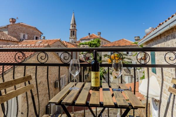 Casa Di Mino Old Town, Book  Budva 