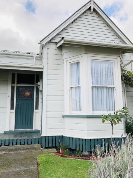 Riverside Villa, Buchen Sie  Whanganui 