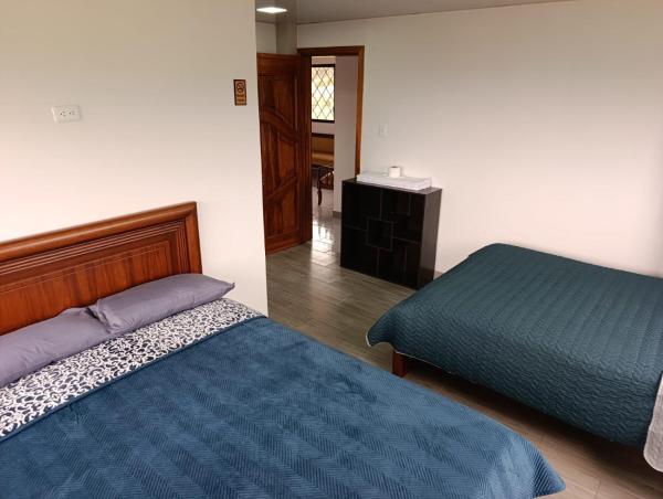Casa de Campo Quinta EL Paraíso, Prenota  Hotel con piscina a Ambato, Piscina