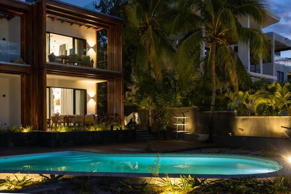 ReefScape Beachfront & Self-Catering Apartment by Luxxis Properties, Prenota Appartamento Pointe aux Biches Mauritius