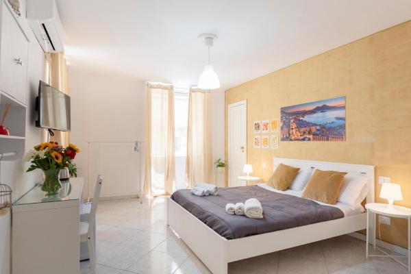 Napoli centro, DM suites, Buchen Sie  Historische Altstadt Neapel Neapel