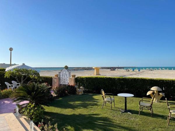 Beachfront Villa North Coast, Reserva ahora  Marina 